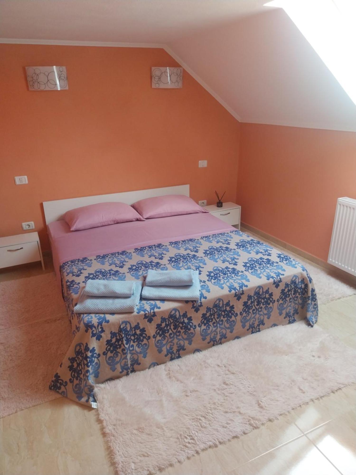 Serena House Кирцишоара Екстер'єр фото