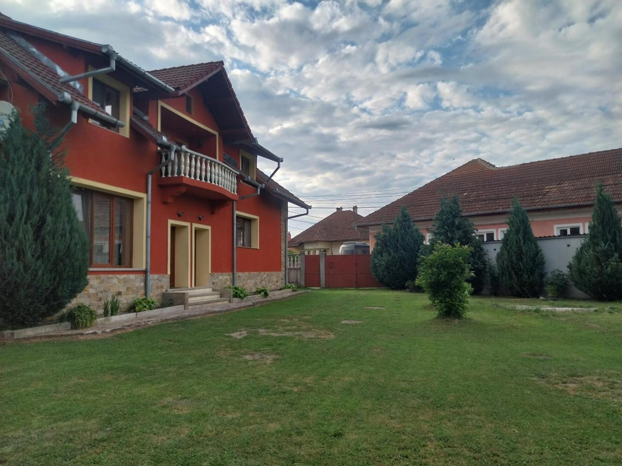 Serena House Кирцишоара Екстер'єр фото
